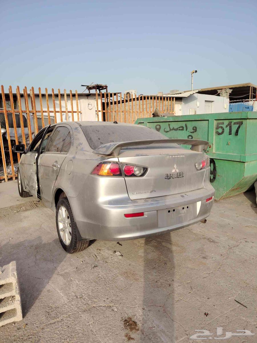 Lancer 201563699251586946111
