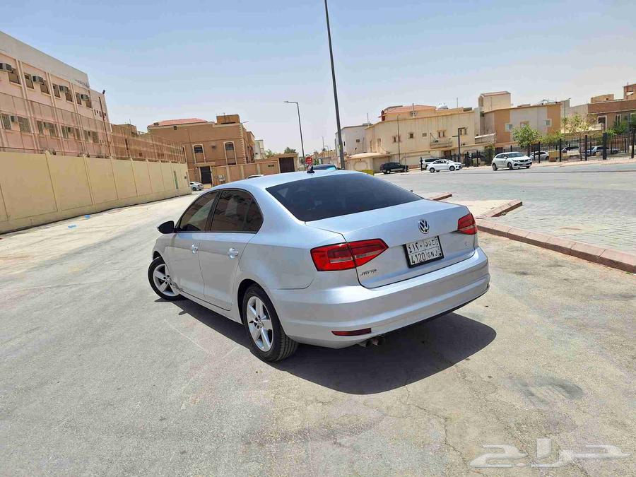 فولكس فاجن طراز جيتا 201563041000178305114
