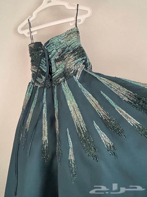 New Queen Dress Model of the Year63032471683586112