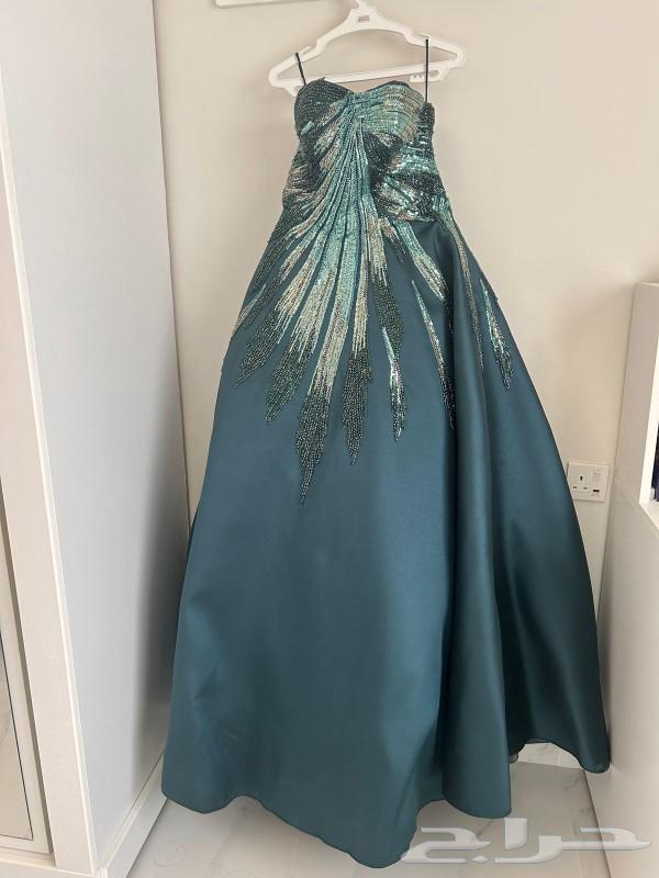 New Queen Dress Model of the Year63032471683586111