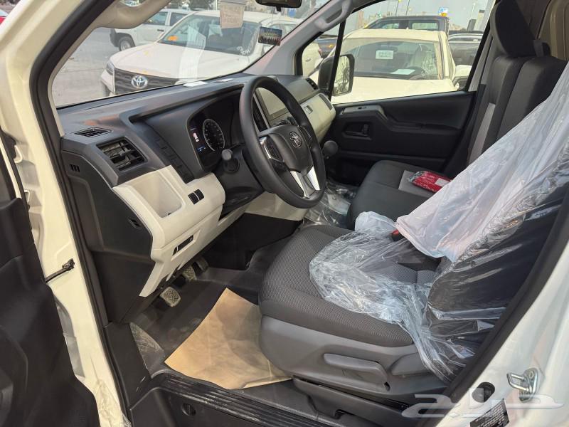 تويوتا هايس بضاعه سقف منخفض ديزل قير عادي63046068940033111