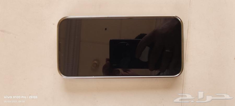 I phone 13 pro max 256gb both normal sim with 88  battery.63030315007105113