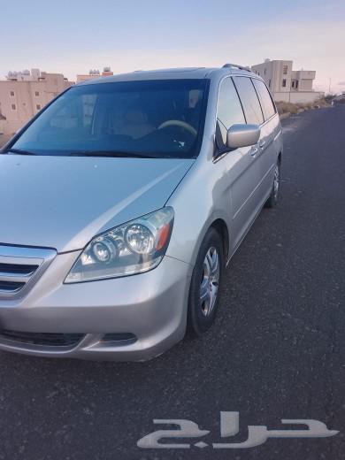 Honda Odyssey 2005, very good condition, no repaints or damages.63043576263297111