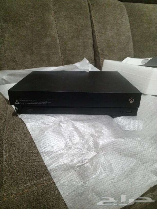 Xbox One X, its new sibling63029897982721112