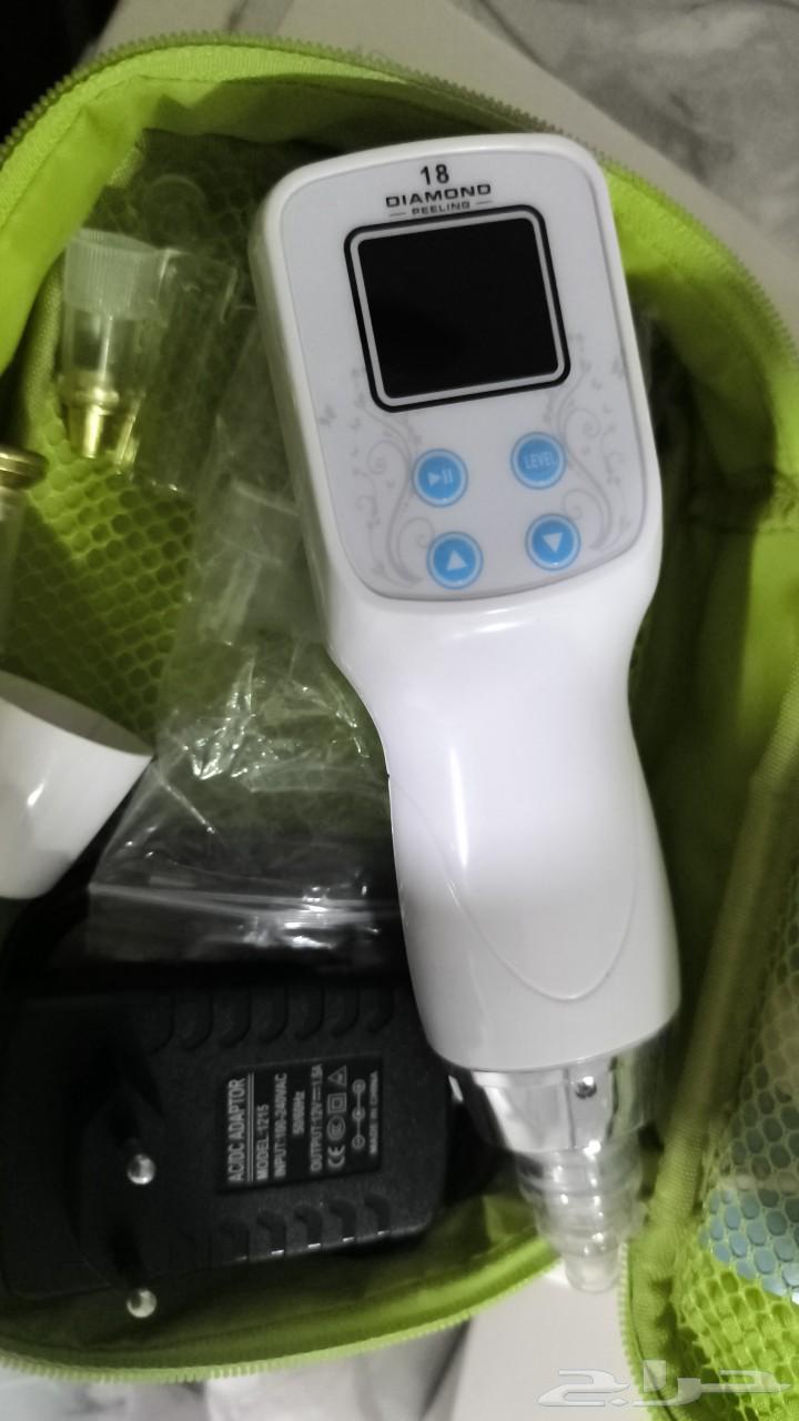 Home laser device and skin cleansing device63028988636163114
