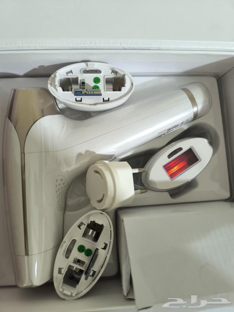 Home laser device and skin cleansing device63028988636163111