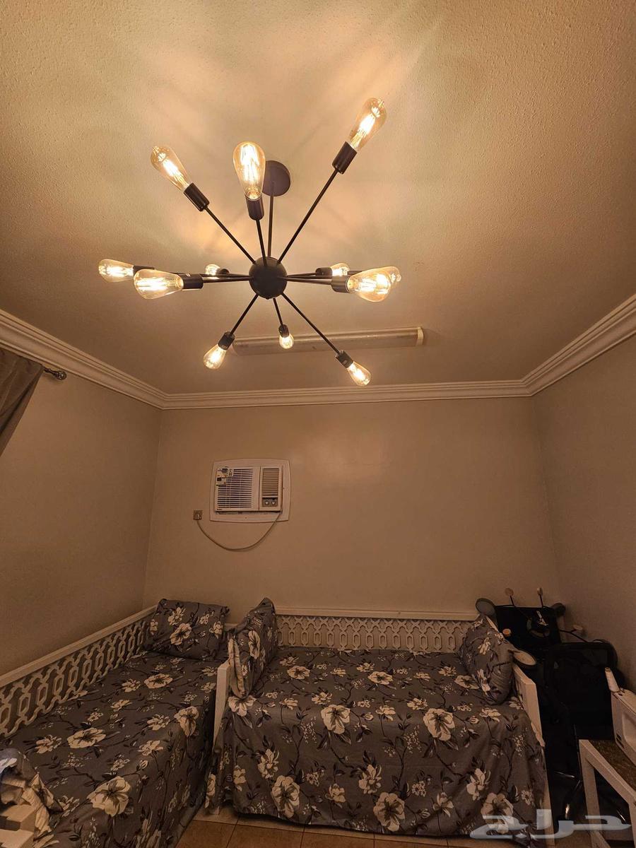 انارات مستعملة للبيع63026837086210111
