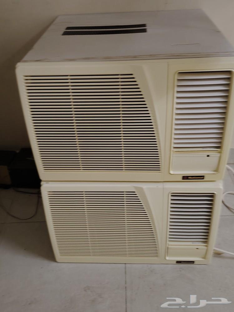 There are 2 regular air conditioners, 1 bedroom 500, 2 bedroom shell 95063028166319363111