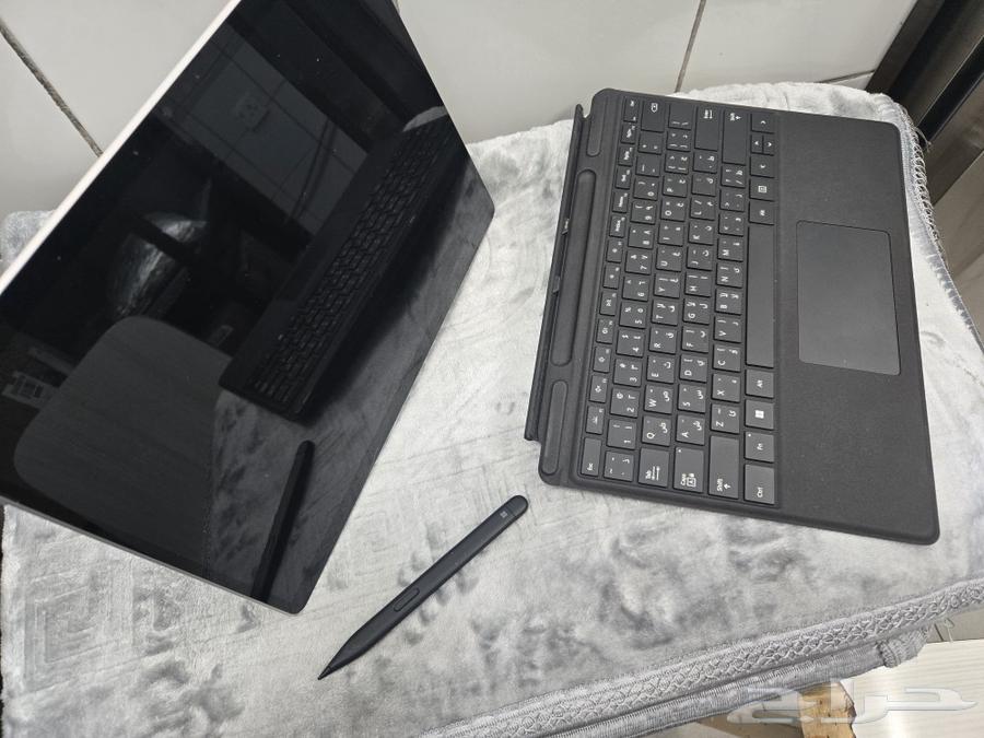 لابتوب سيرفس برو63026004457473112