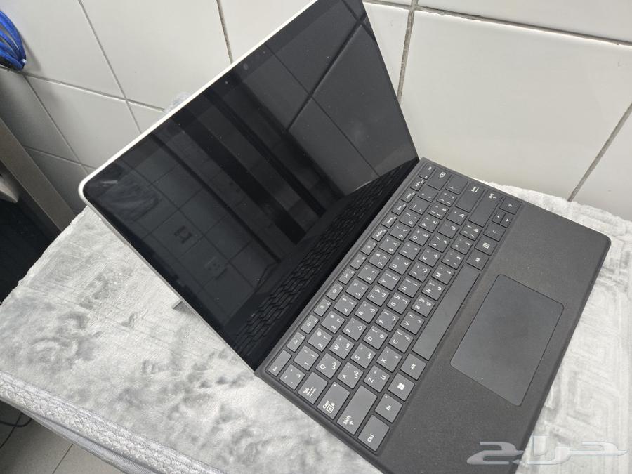لابتوب سيرفس برو63026004457473113