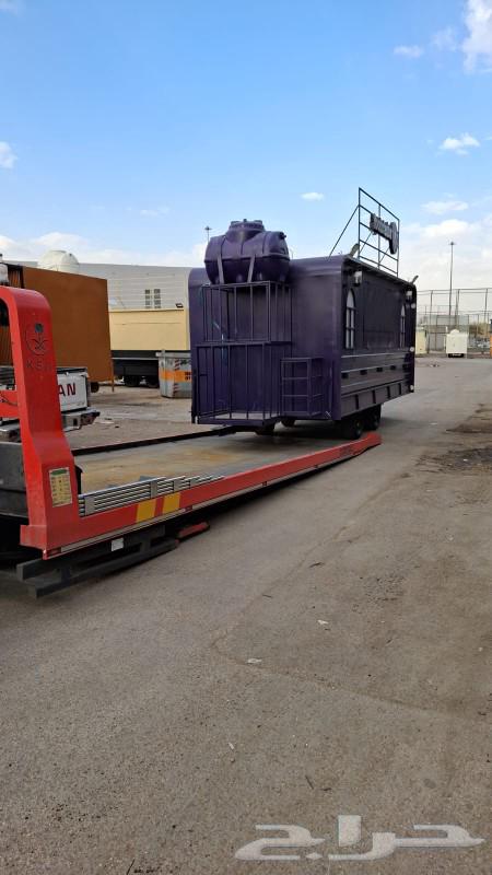 Hydraulic car lift for transportation between cities63012965981442112