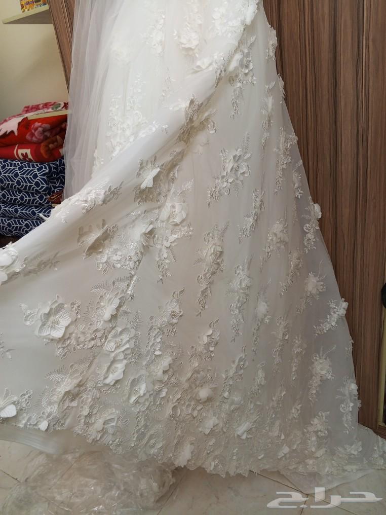 فستان افراح لابسه واحده على السوم الي جاد يتواصل خاص63025086862465111