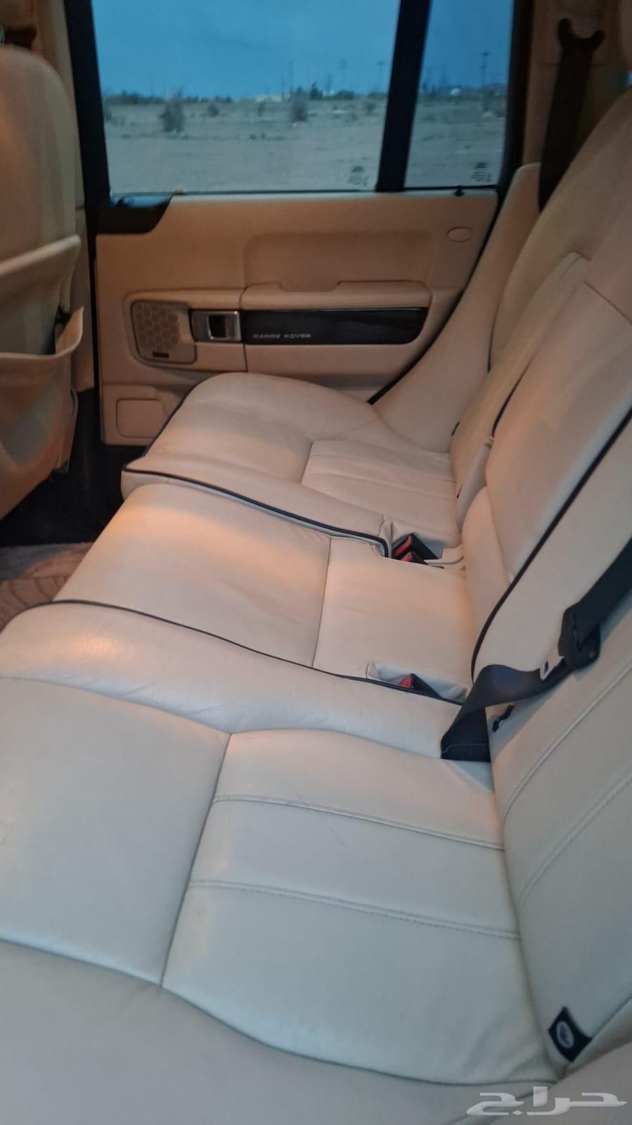 Range Rover 2012 model, 260,000 km driven63028826393985110