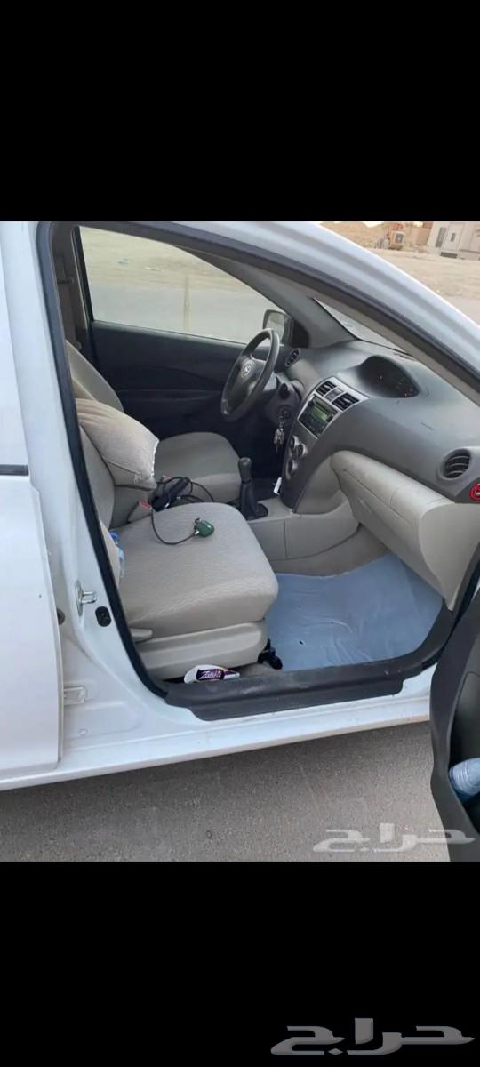 For sale, clean Yaris 201363027960397441113