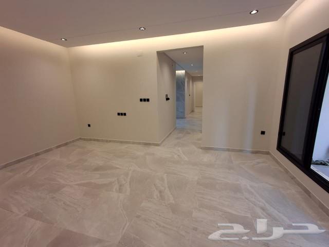 For sale: First floor apartment with working elevator near services63012956736770114