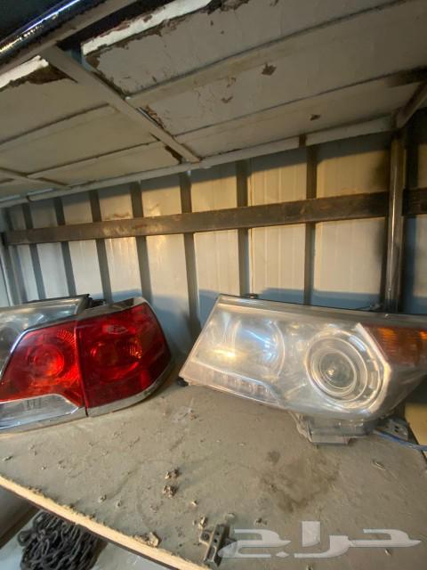 Lights, batteries, wiring, and crash sensors for a 2015 Land Cruiser63024064431361111