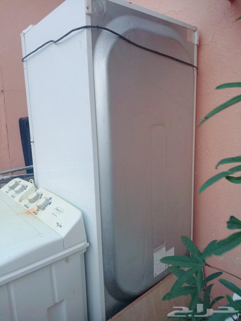 ثلاجه للبيع بسبب السفر 0063021559083009112