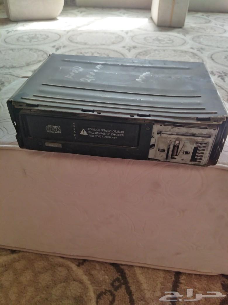 مسجل وشاشه وجهز سي دي فور63018699952899110