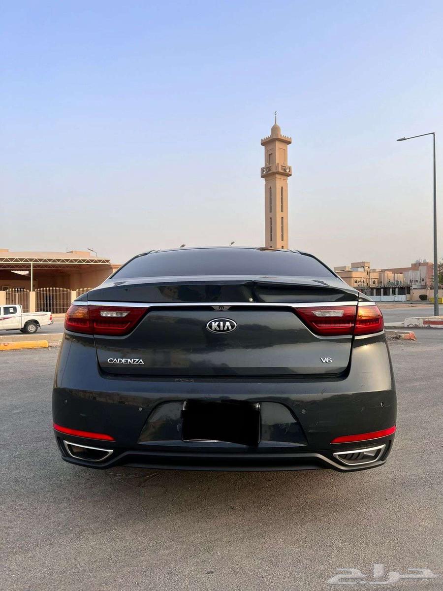 كيا كادينزا 201963016983695874115