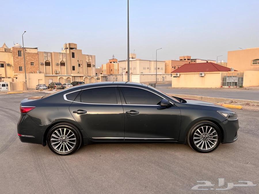 Kia K900 201963016983695874113