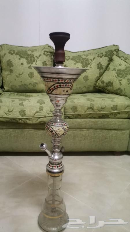 للبيع طاولة تلفزيون وعدد 2اراكيل استخدام بسيط جدا63016293109763114