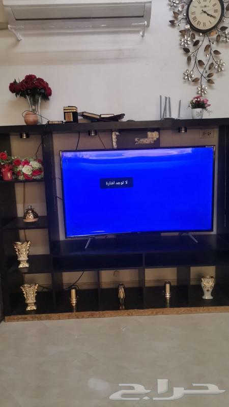 للبيع طاولة تلفزيون وعدد 2اراكيل استخدام بسيط جدا63016293109763111