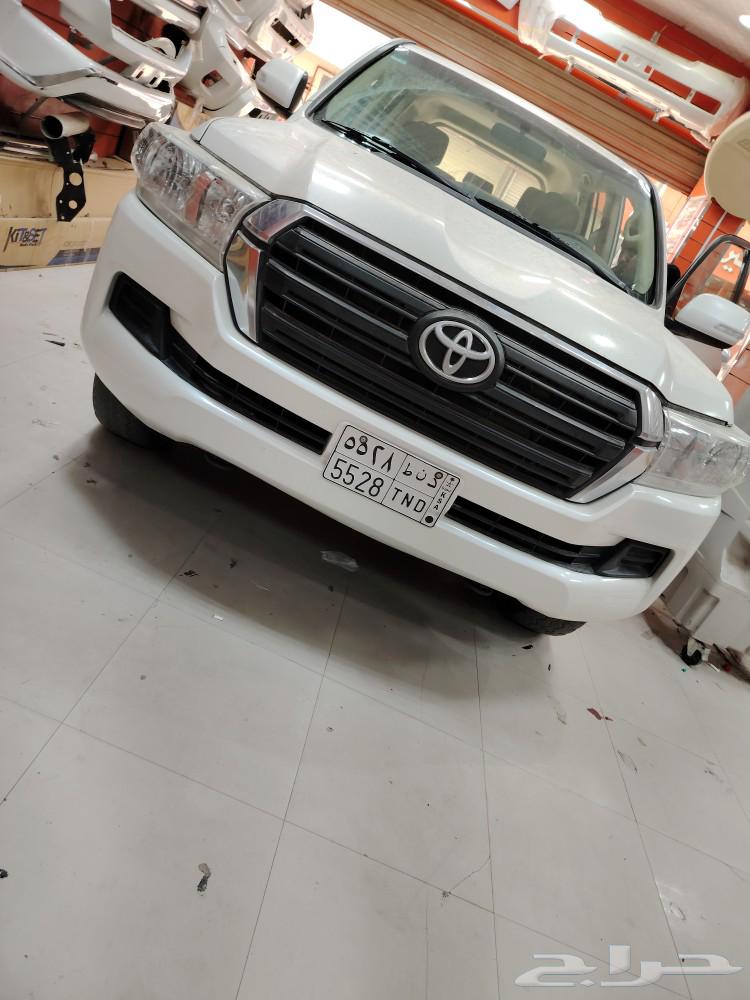 قطع غيار السيارات لاندكروزر والكزز63018735252355110