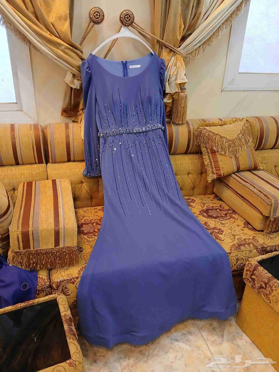 فستان للبيع ب 150 ريال.63018891456513111