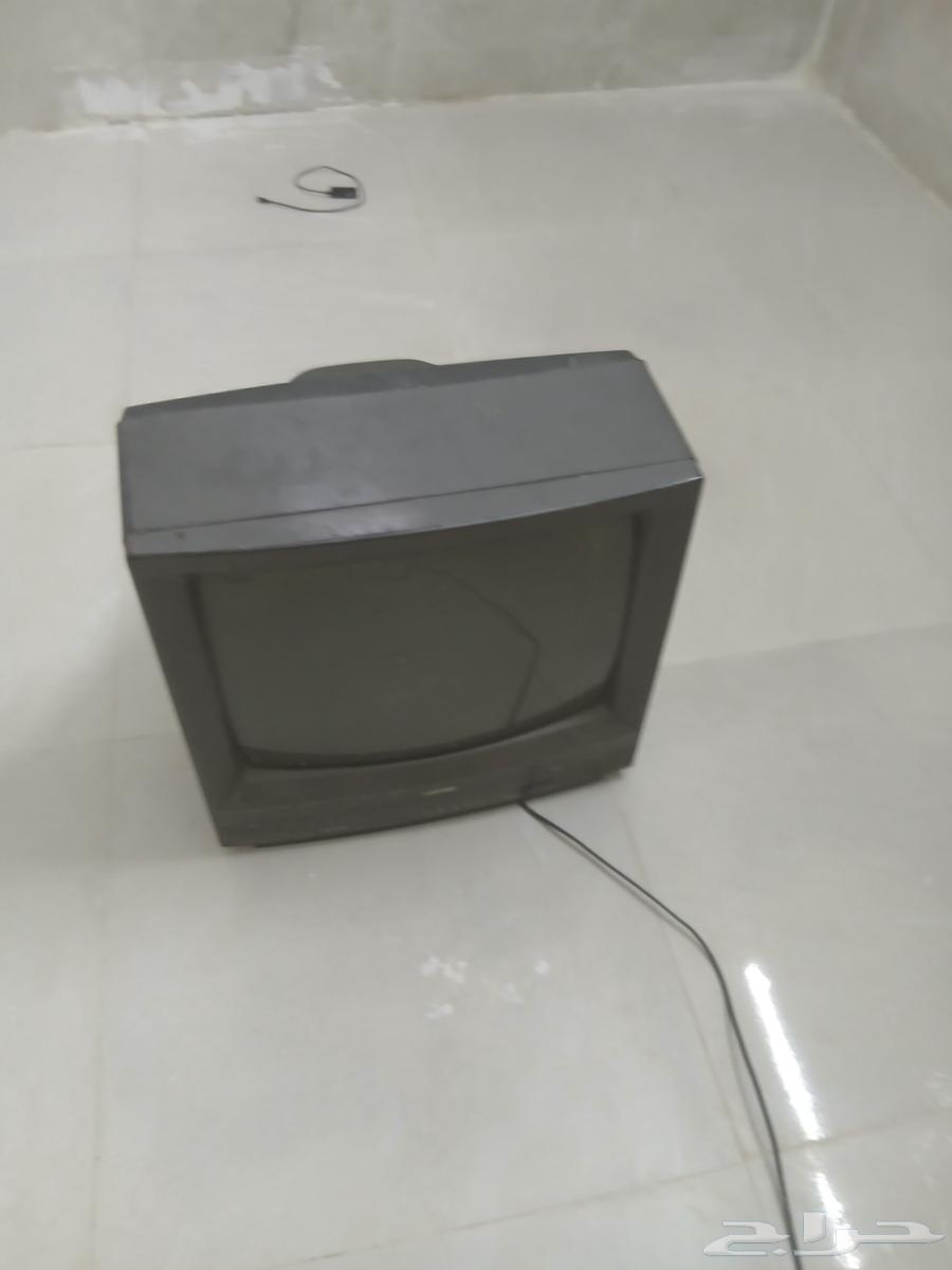 تلفزيون قديم تراثي للبيع63021076299009112
