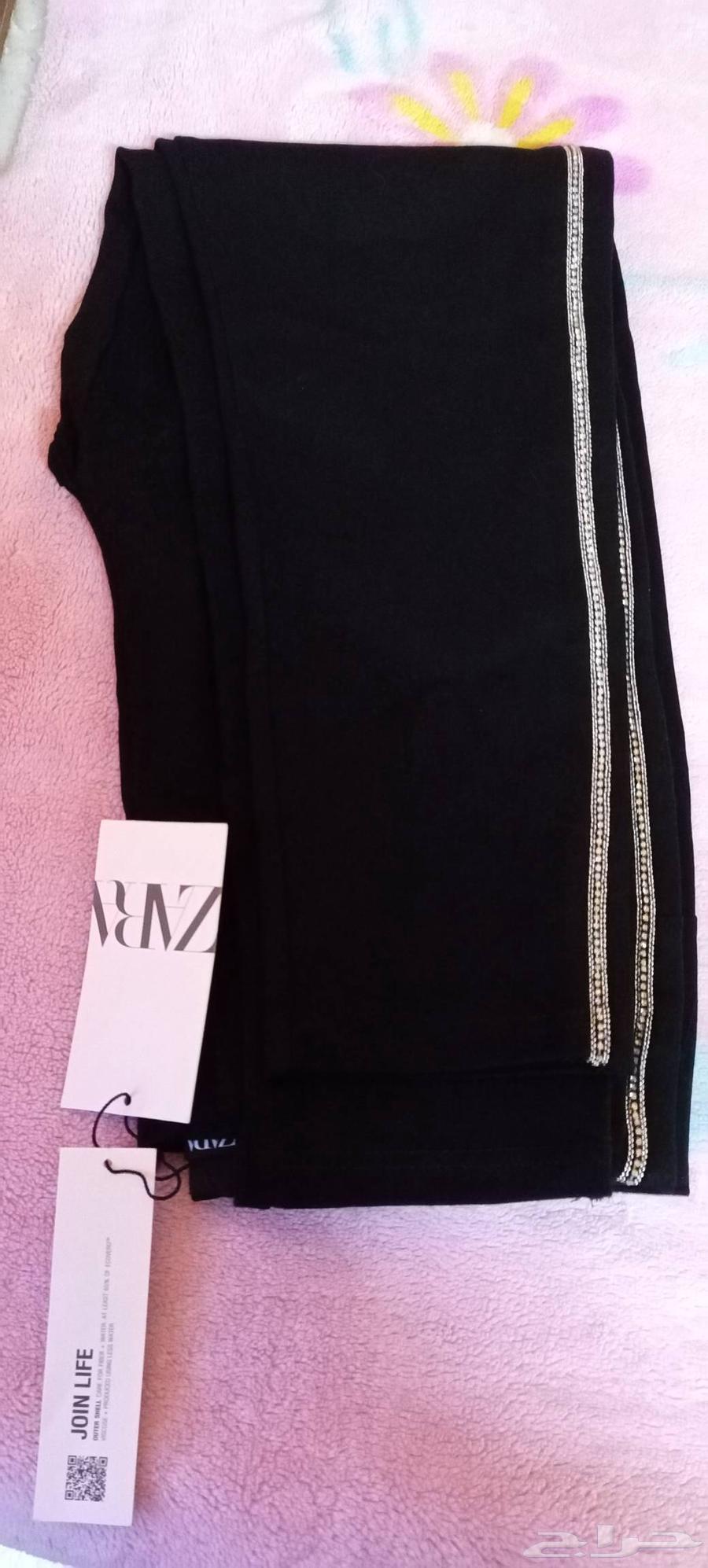 Black pants63419872359170114