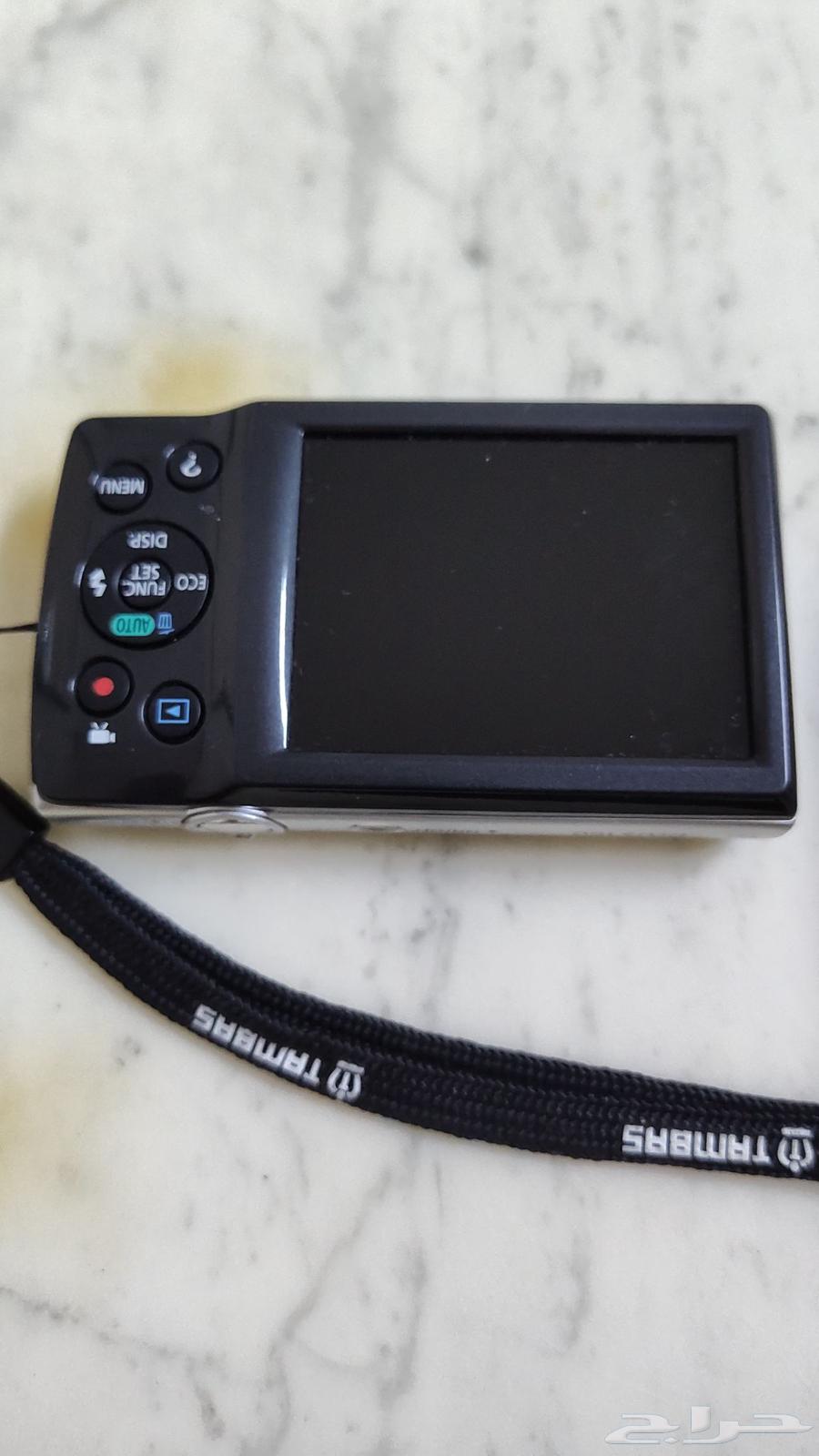Almost new Canon camera, nothing wrong with it. The price is 400 SAR.63421081563137112