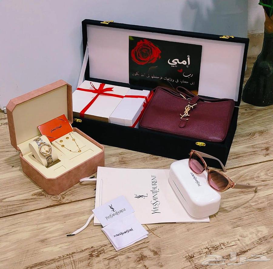 Special offer: Elegant women's sets as luxurious gifts. Price for a complete set including delivery: 30063420849618051111