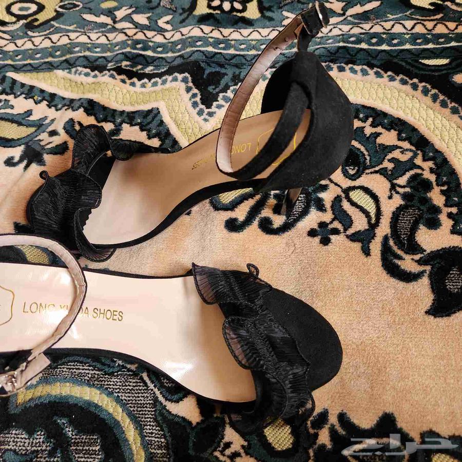 Black and beige heel size 4063421792727682113