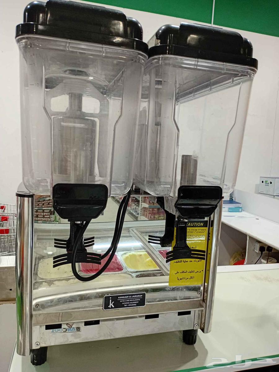 Juicer machine, slightly used, everything guaranteed, 1000 riyals63421620210818112