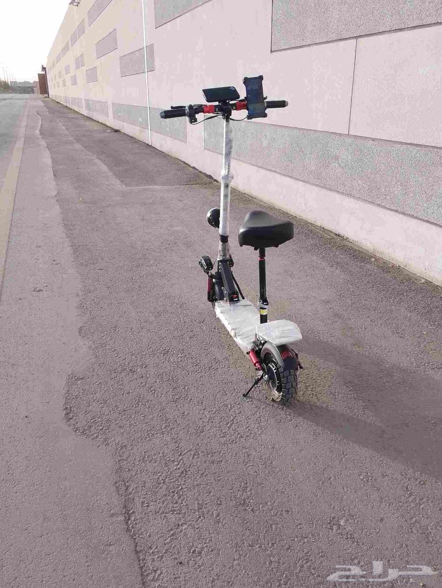 سكوتر مطور 202563421877254019111