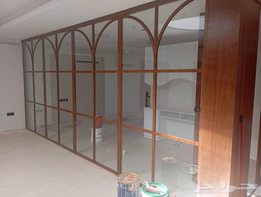 aluminum  glass63034449445634113