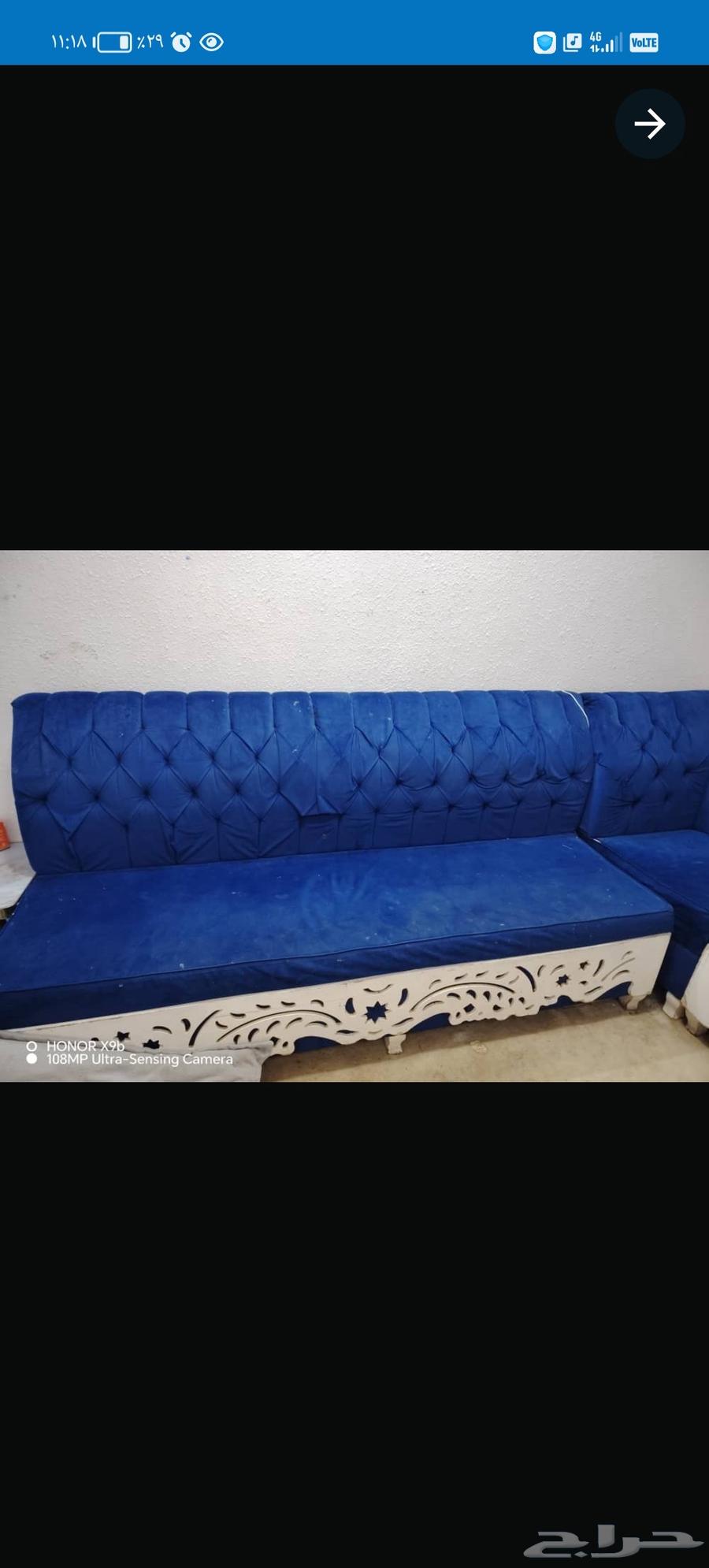 Selling a bedroom, a living room set, a kitchen with appliances, 2 split air conditioners, and 2 tables.63419086635009114