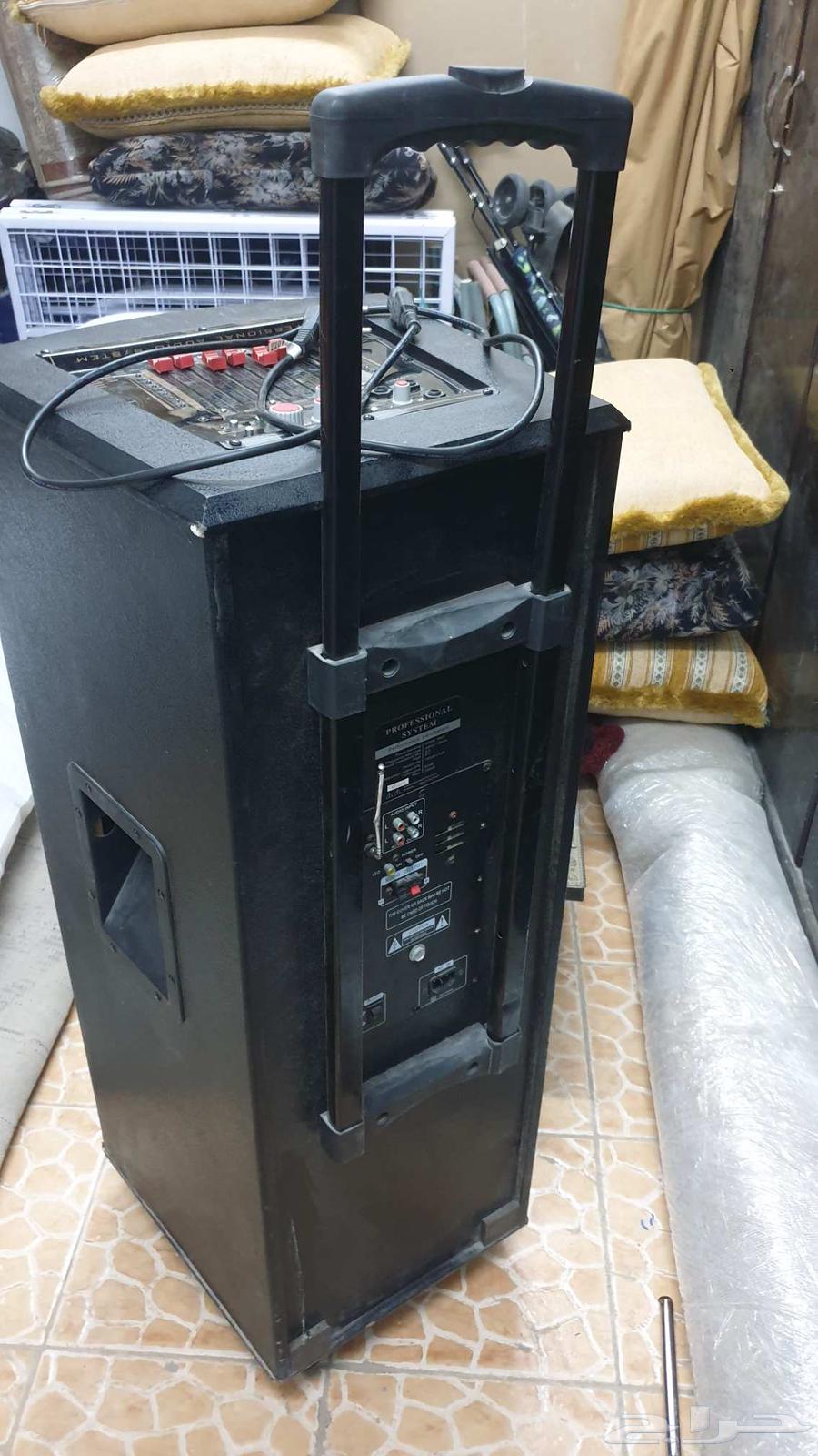 Big hearing at a height of one meter. 110 electricity with it, power converter 22063032715362819114