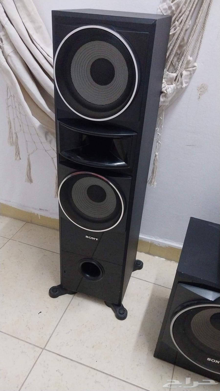 SONY MODEL NO. STR-KM5500 Sony speakers with subwoofer63419759625601114
