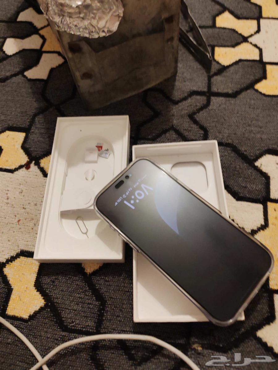 iPhone 16 Pro Max used for less than a month63413579996417112