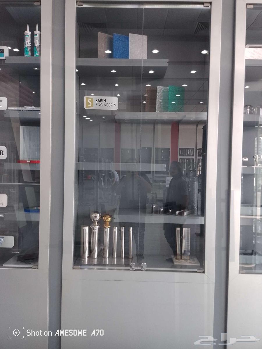 Glass technician, Skrit installation of glass and maintenance of glass doors63034450292482111
