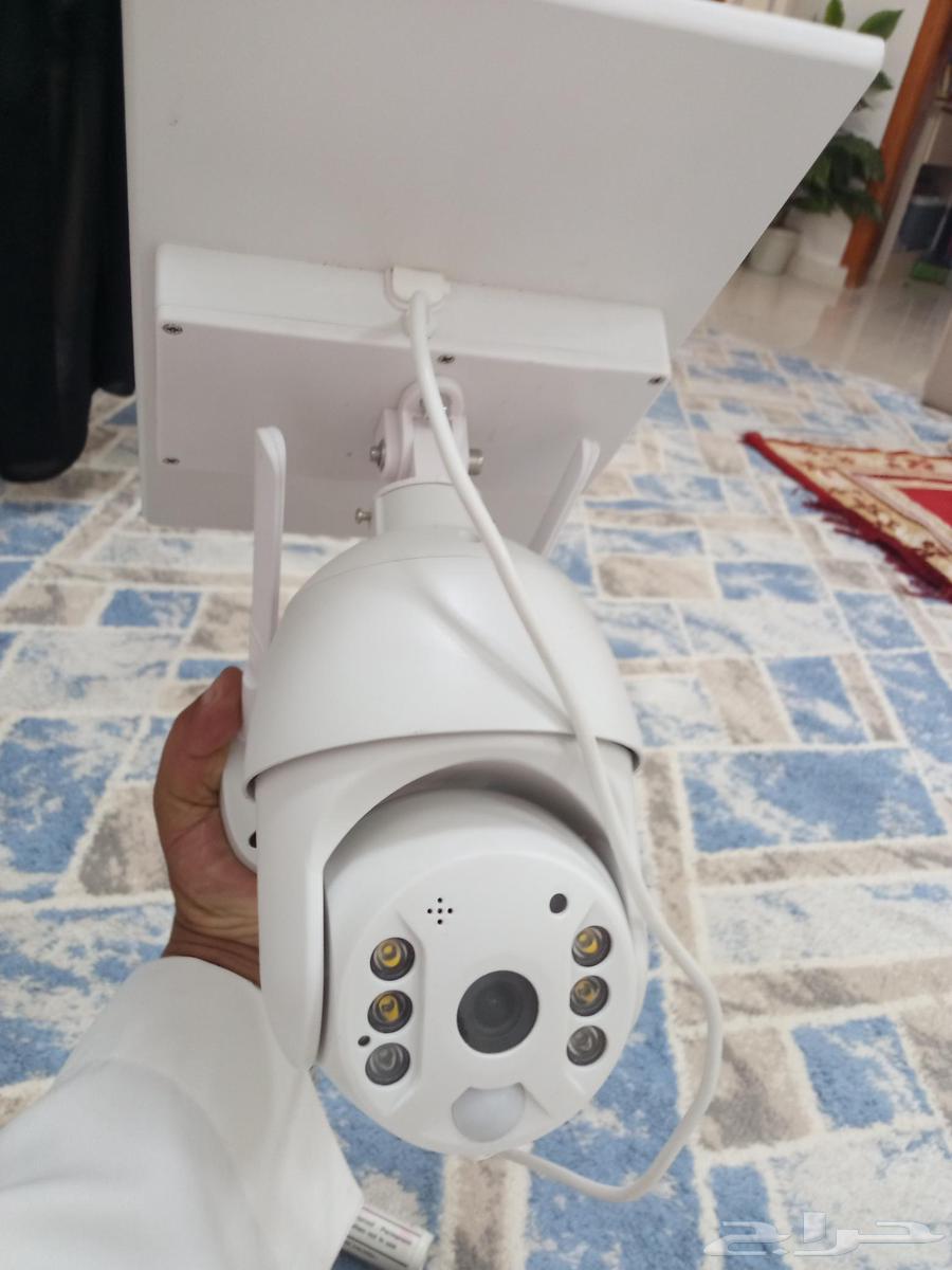 The surveillance camera I bought is new and uses solar energy.634176378754571128
