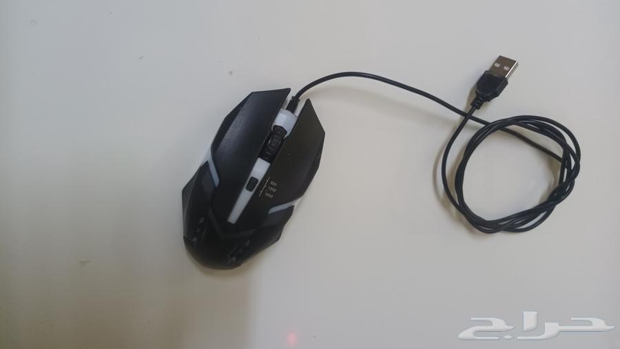 Colorful mouse and Arabic-English keyboard63418506284675112