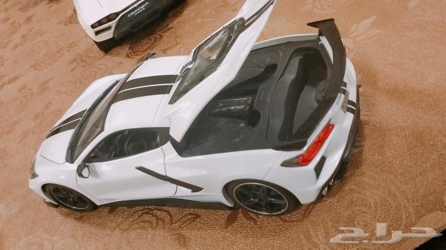 Luxury realistic car models .. Lamborghini Corvette Mercedes63611994112515115