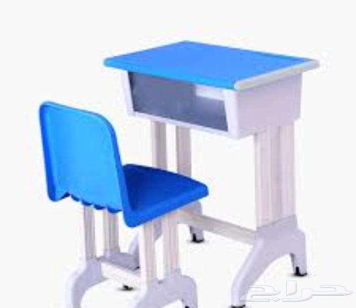 Children's table and chair636124376800011127