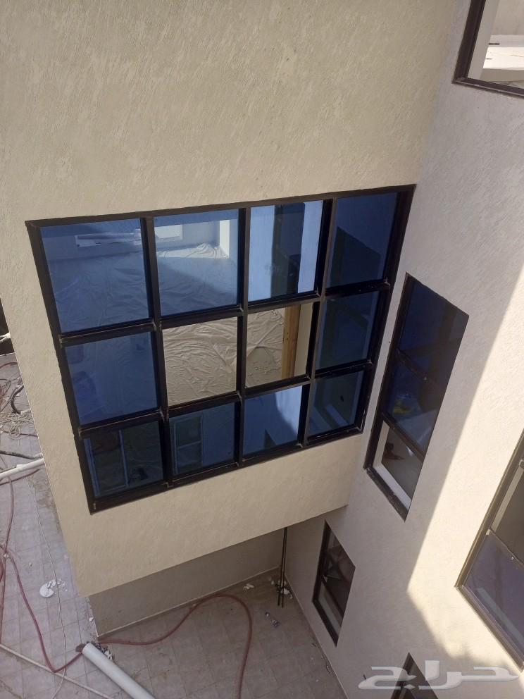 Iron doors, iron windows, iron railings, aluminum windows and steel railings63032715383425113