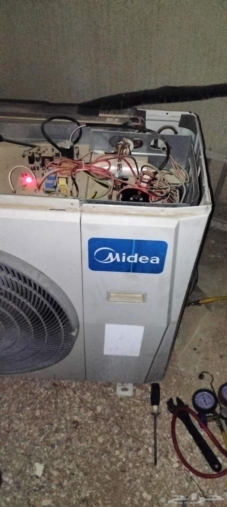Installation of air conditioners Maintenance of air conditioners Disassembly of air conditioners63033156055427112