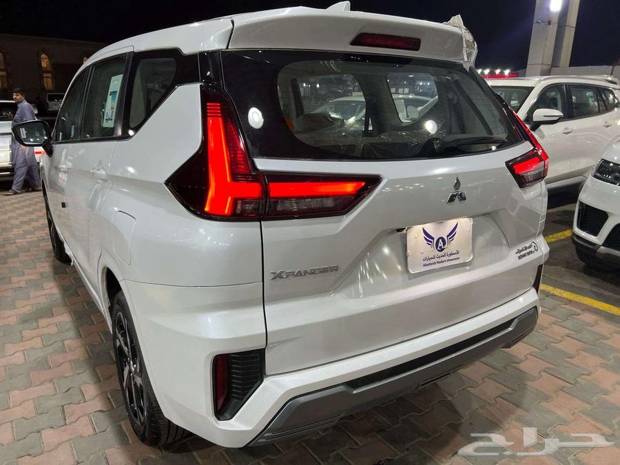 Mitsubishi Expander Premium 2025. Available for cash and installment63612767959299112