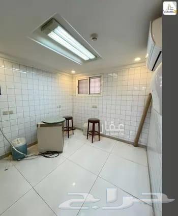 عمارة للايجار في حي الملك سلمان تجاري سكني63009163600001112