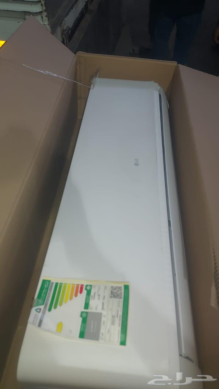 مكيفات دولاب و اسبلت استخدام حج نظيف جدا63409820797057113